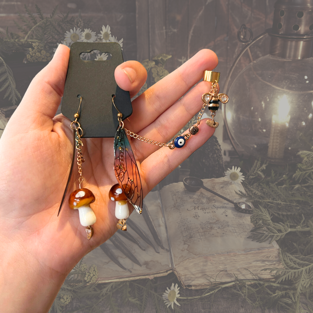 Evening Fungus Fairy Wing Cuff Earring Set